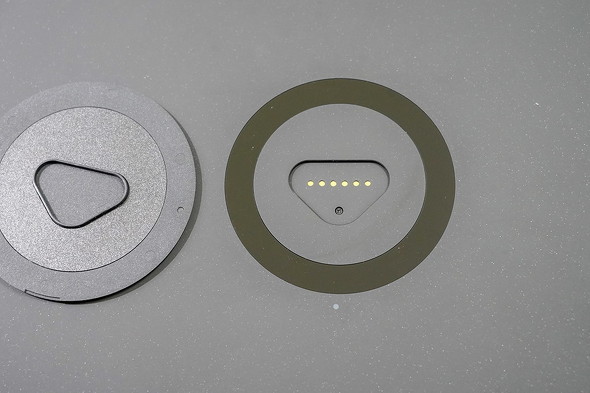 �O������