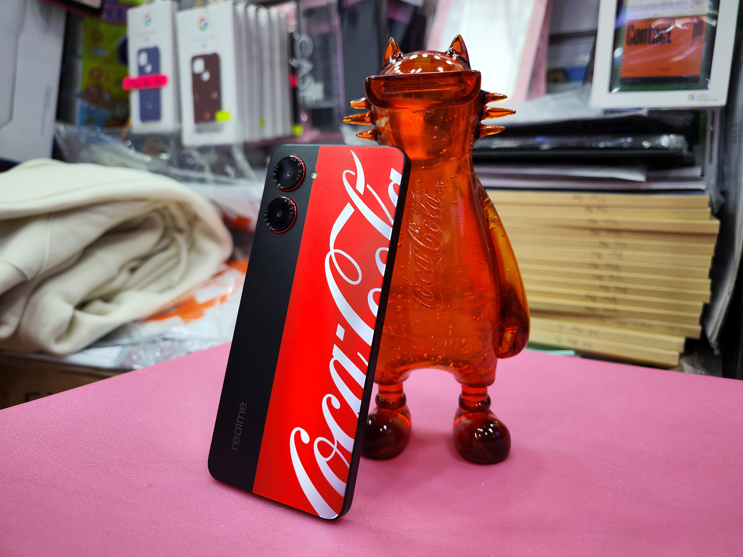 l_st52693_realme-01.jpg