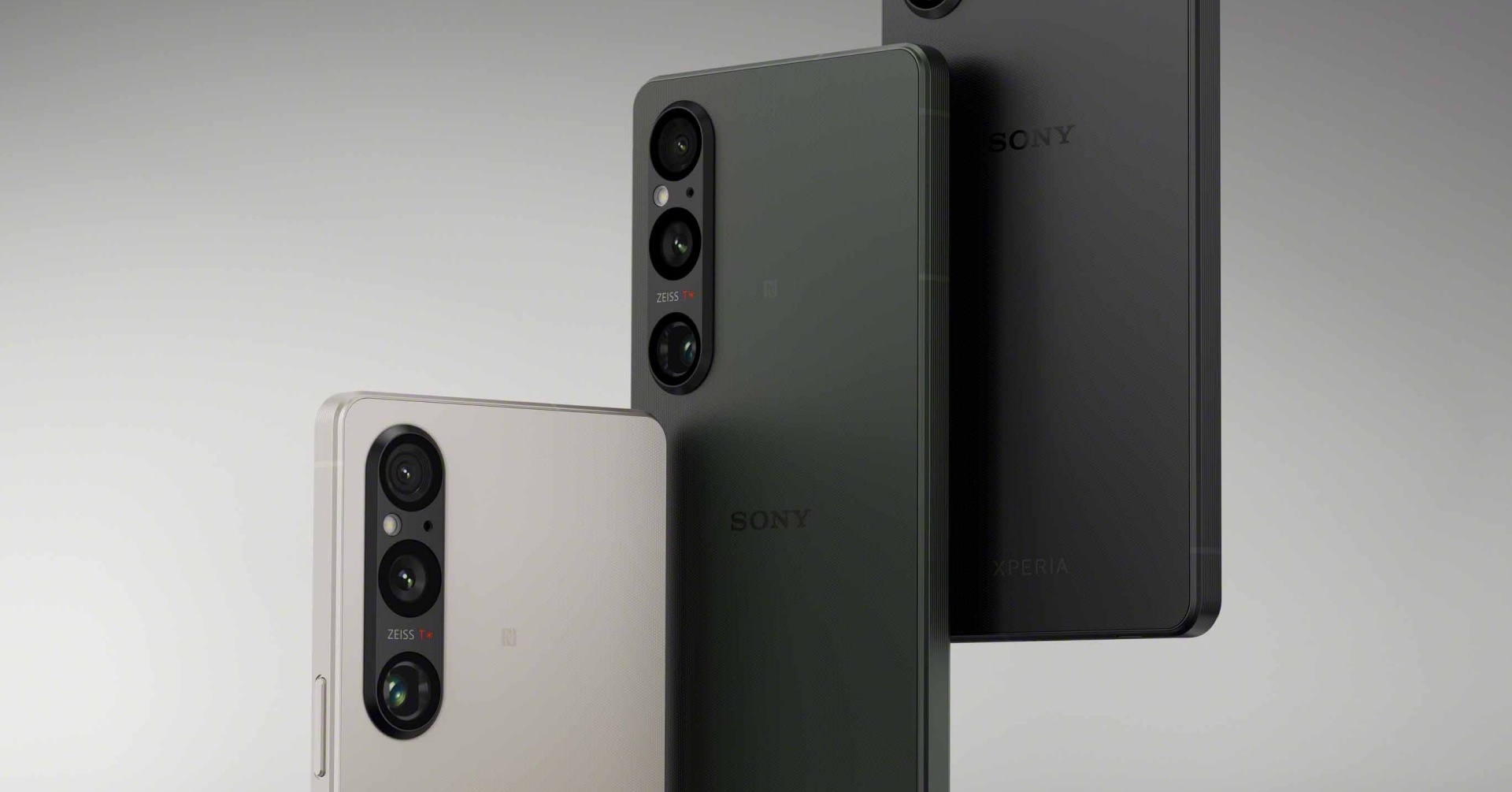 ソニーが「Xperia 1 V」発表 新イメージセンサー搭載で暗所撮影強化