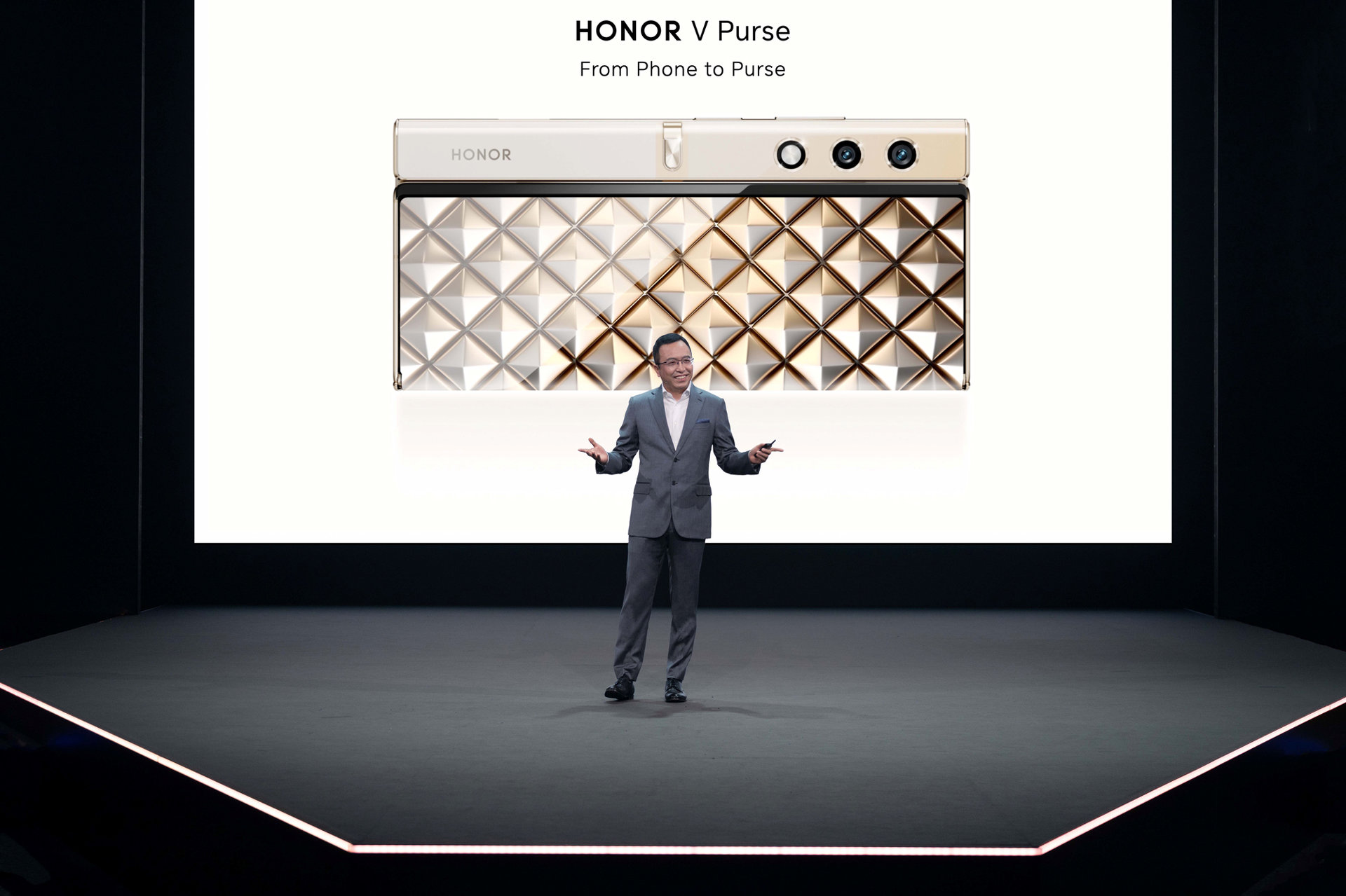 HONOR、パーティバッグのような超薄折りたたみコンセプト「V Purse」を ...