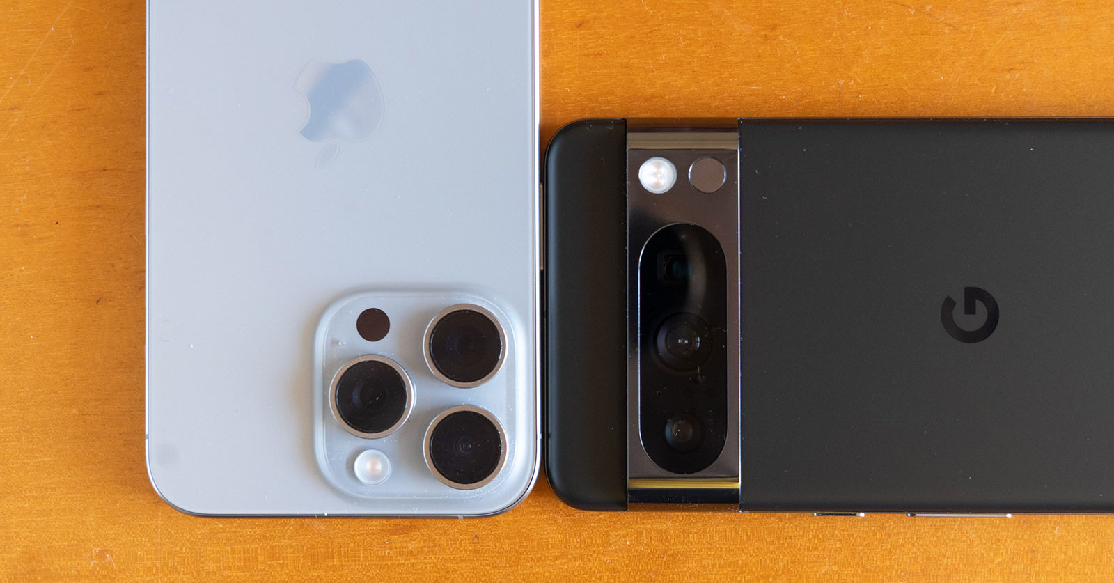 Pixel 8 Pro」と「iPhone 15 Pro」のカメラを比較 使い勝手ならiPhone