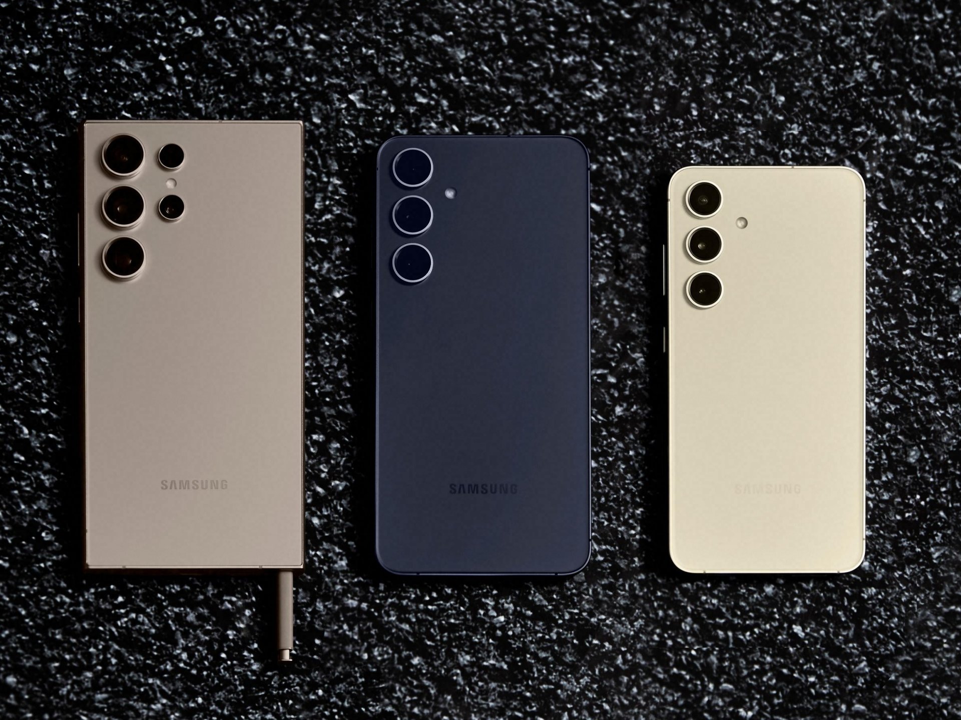Galaxy S24／S24+」発表 通話のリアルタイム翻訳や文字起こしが可能な