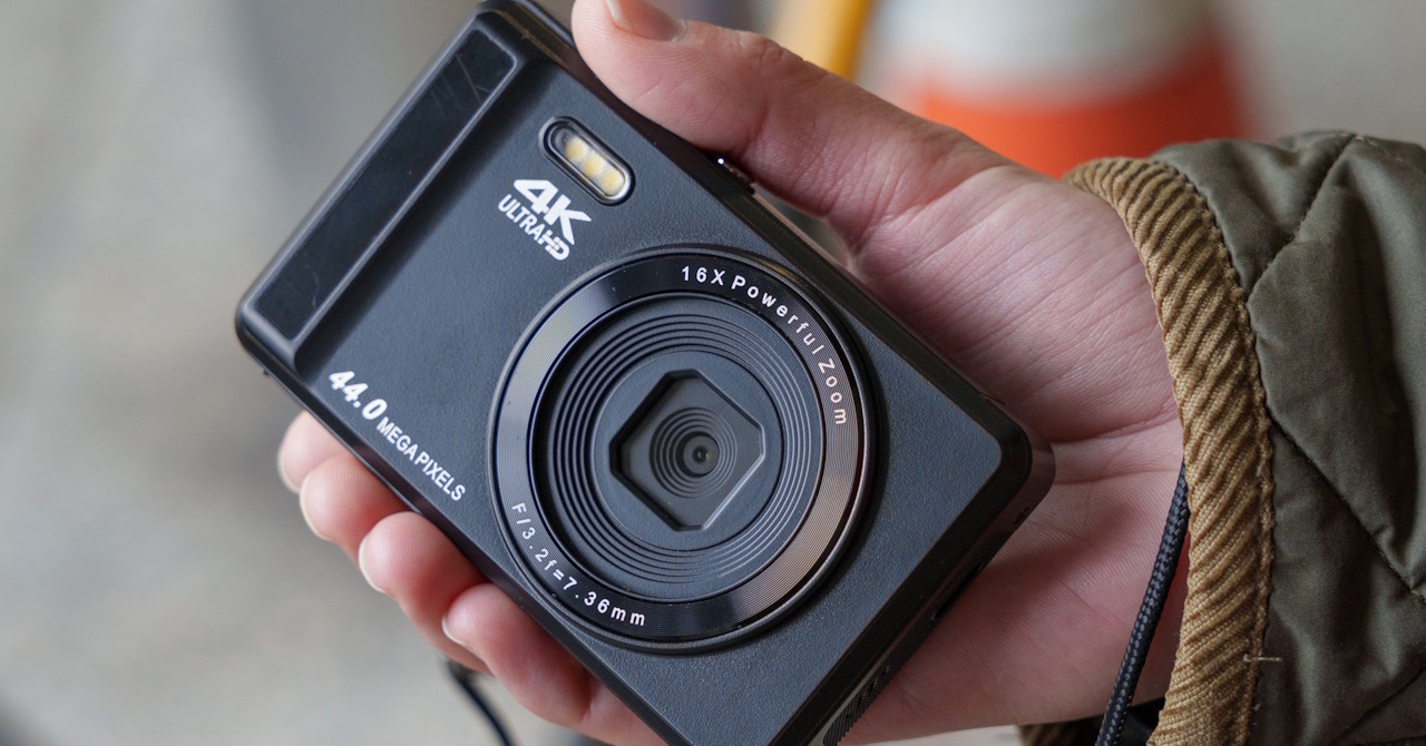 ゲオの「5478円コンデジ」はニーズを捉えた商品だった：Mobile Weekly