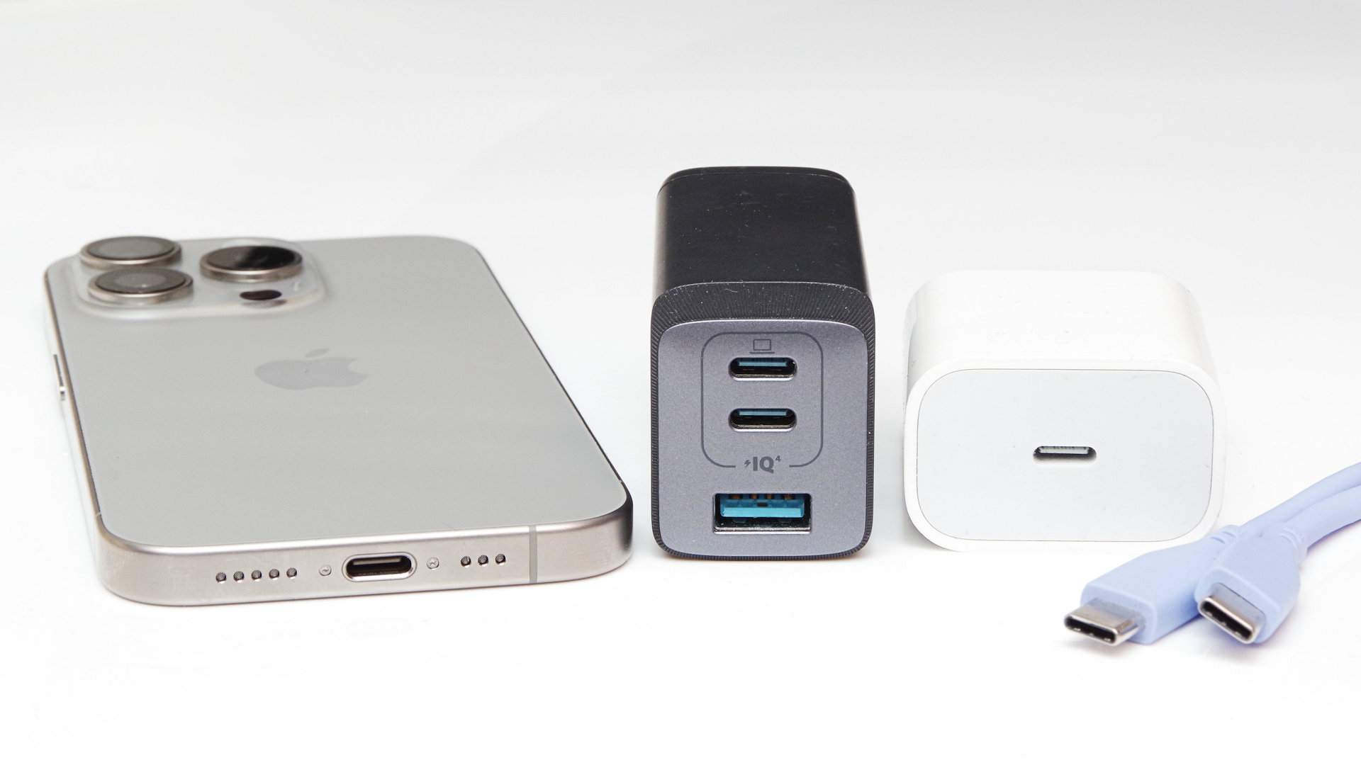 iPhone 15を最速充電する方法は？ USB Type-C＋MagSafe充電を徹底