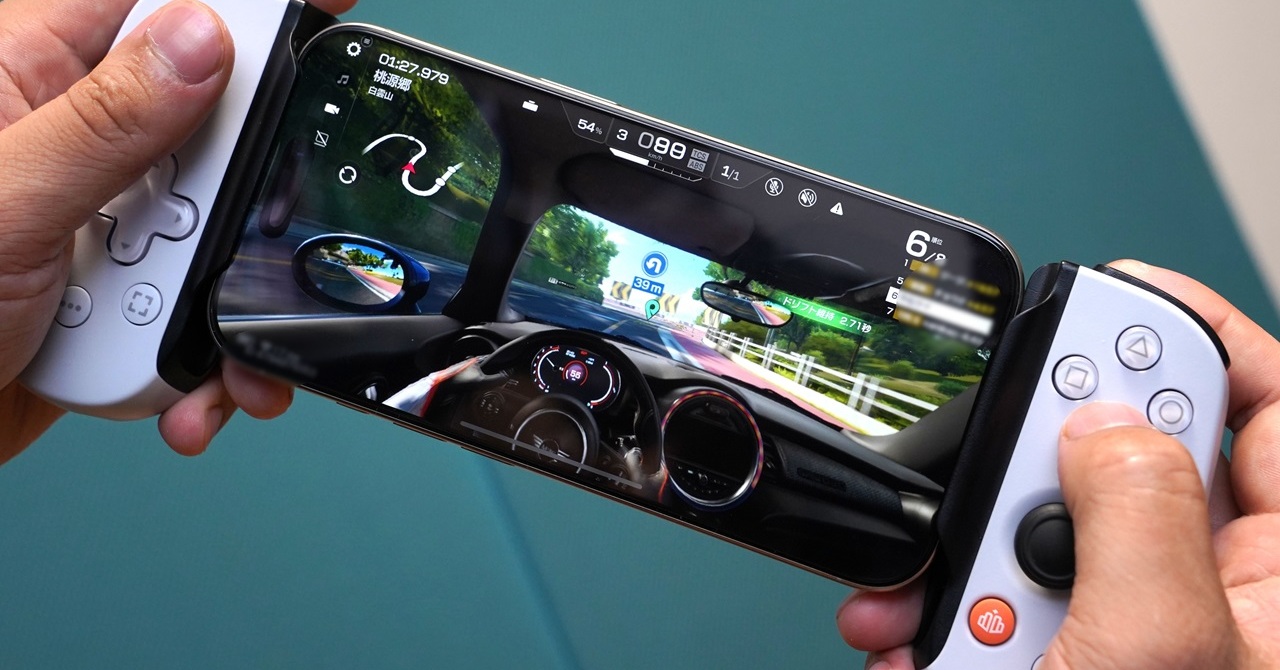 スマホのゲーム体験が激変する「BACKBONE One」がiPhone 16でも快適に