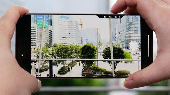 iPhone Xperia J Vb^[L[