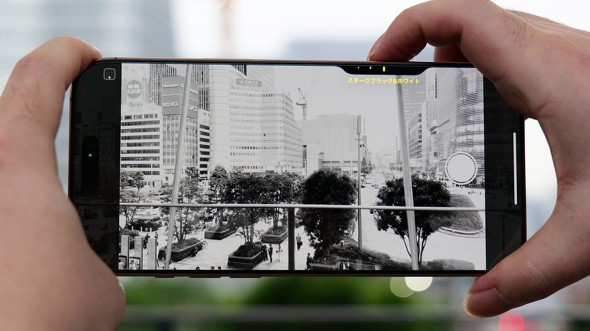 iPhone Xperia J Vb^[L[