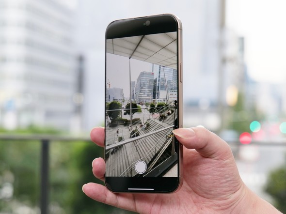 iPhone Xperia J Vb^[L[