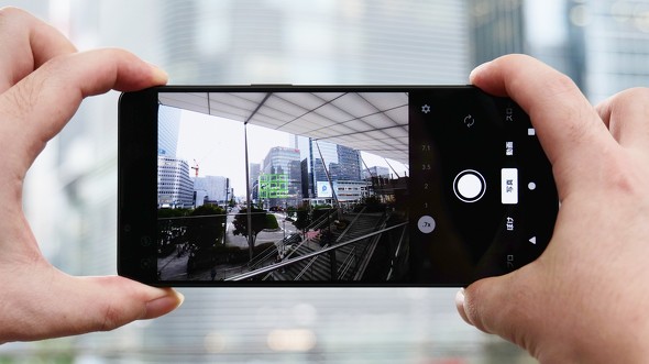 iPhone Xperia J Vb^[L[