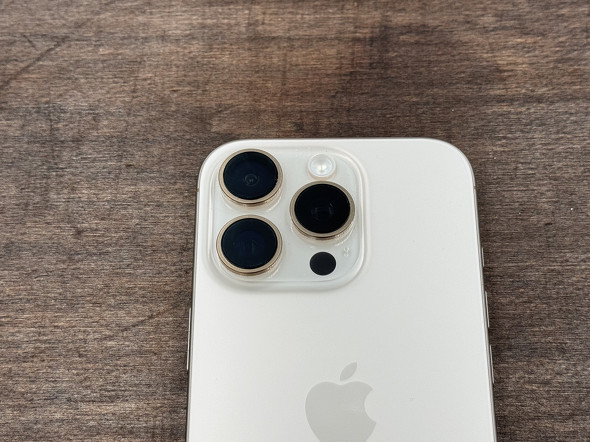 iPhone 16 ProGoogle Pixel 9 Pror