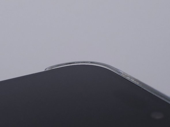 ディスプレイ周りのフチ