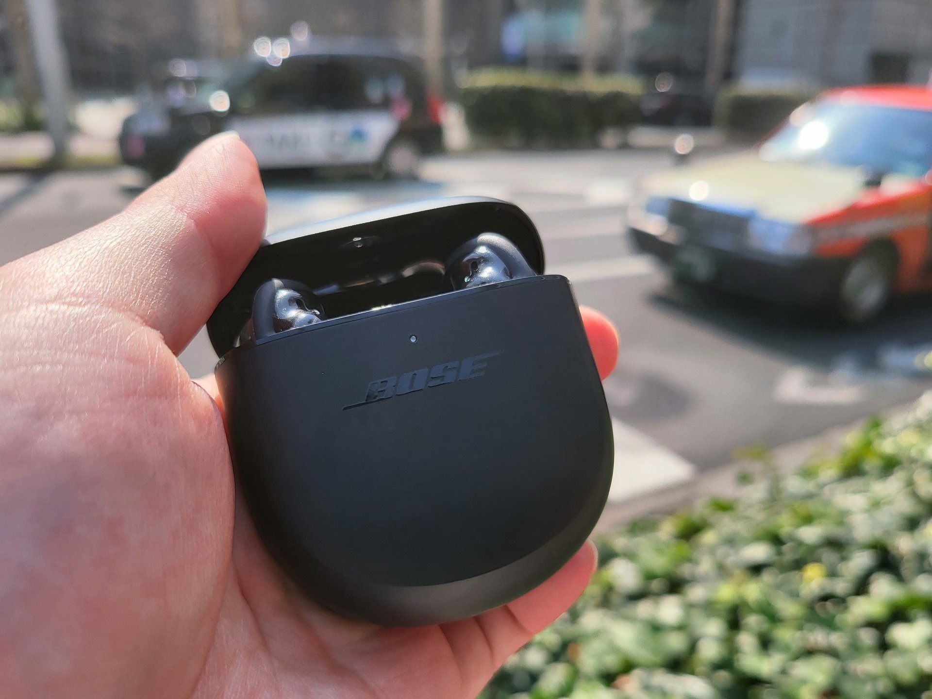 l_rk1640414_bose-01.jpg