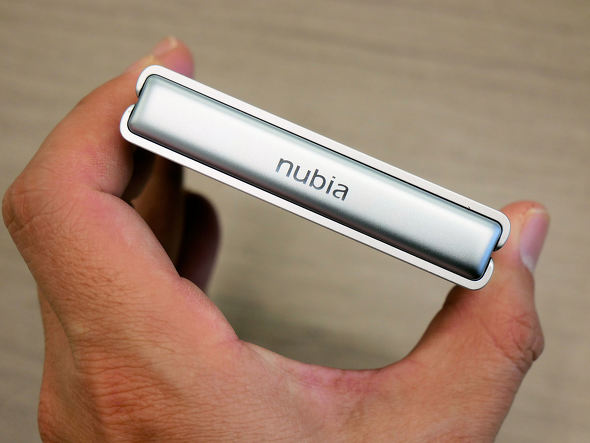 nubia Flip 2