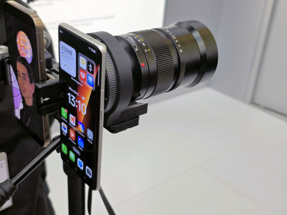 realme Interchangeable-lens Concept