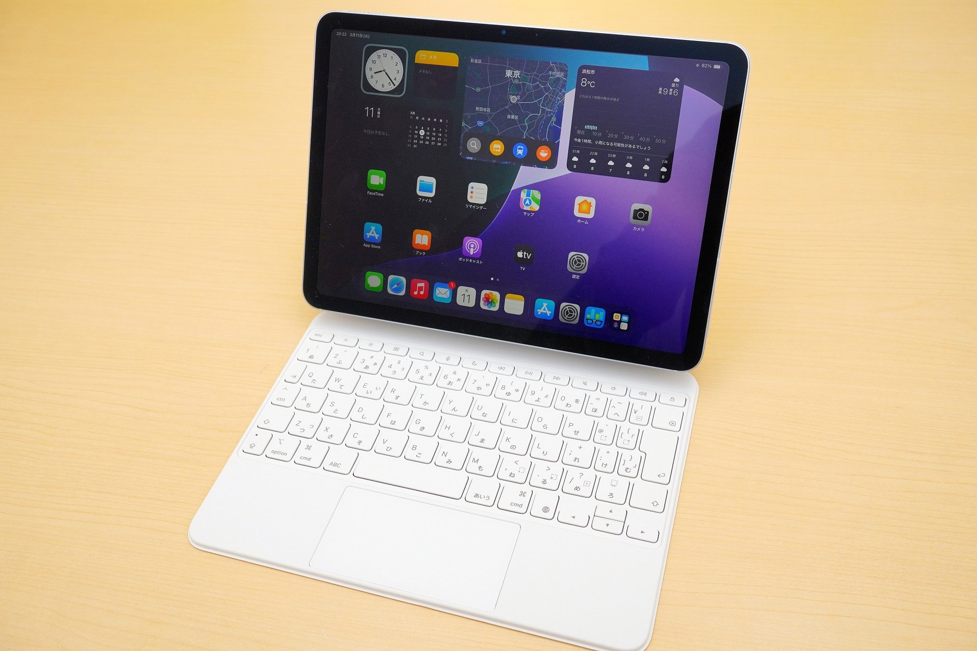 l_st52693_ipadair-01.jpg