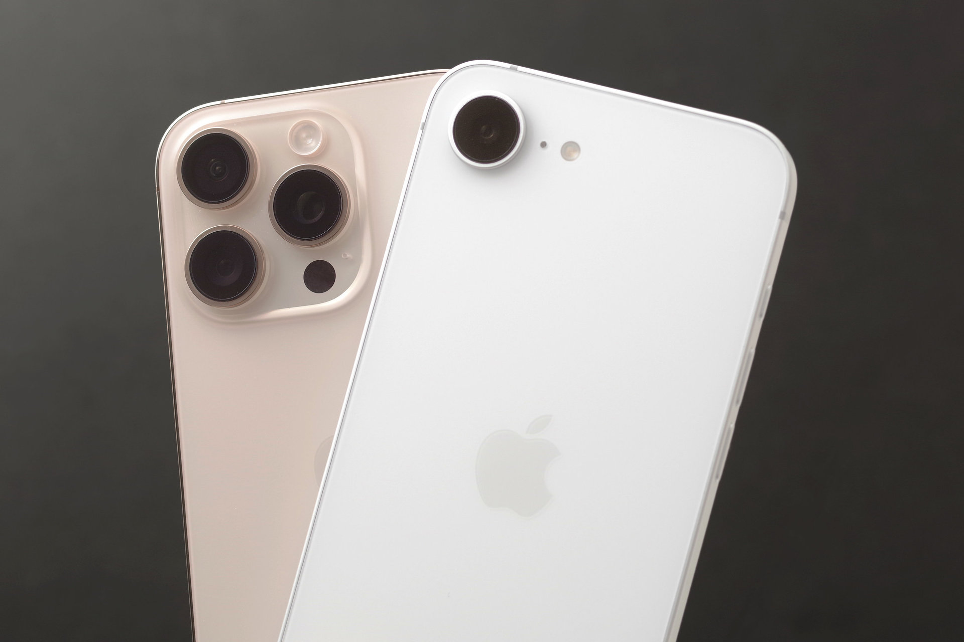 Apple iPhone 16e 128G ホワイト　スピーカー不具合 Apple iPhone 16e 128G ホワイト スピーカー不具合 「iPhone 16e」全