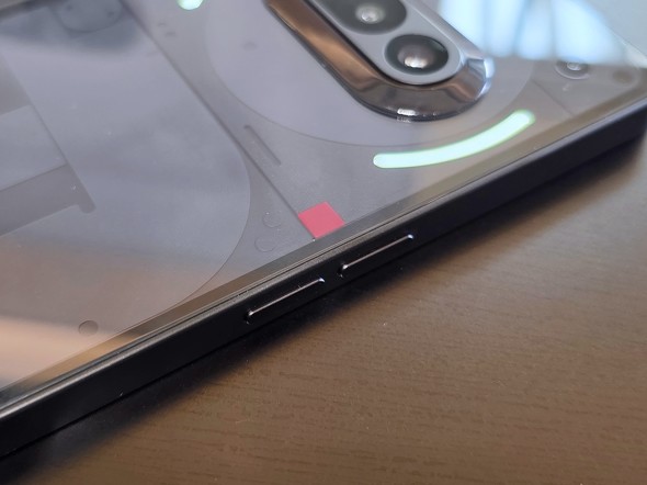 Nothing Phone (3a) yVoC Qualcomm