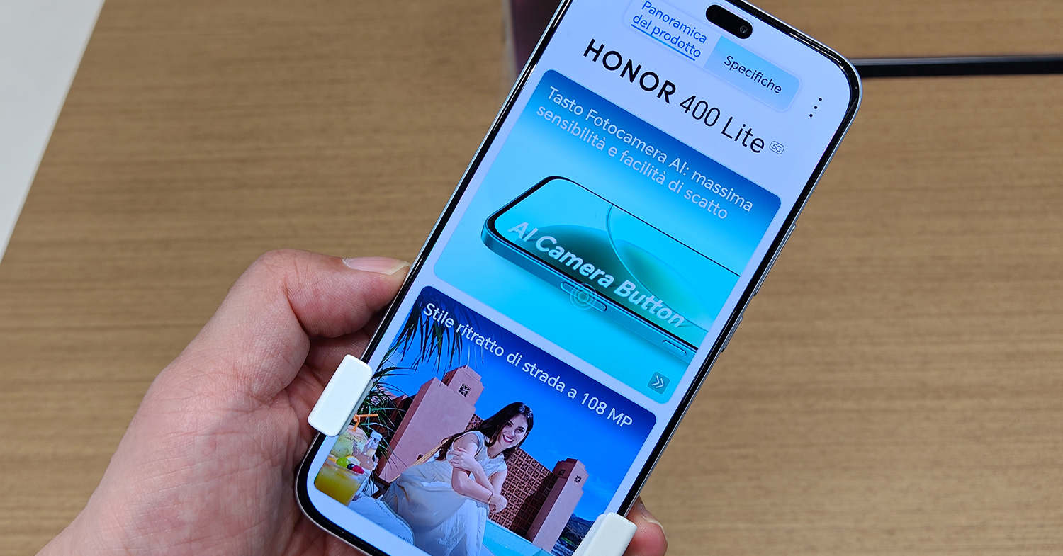 本国より先に登場した「HONOR 400 Lite」は、カメラボタン内蔵のミドル
