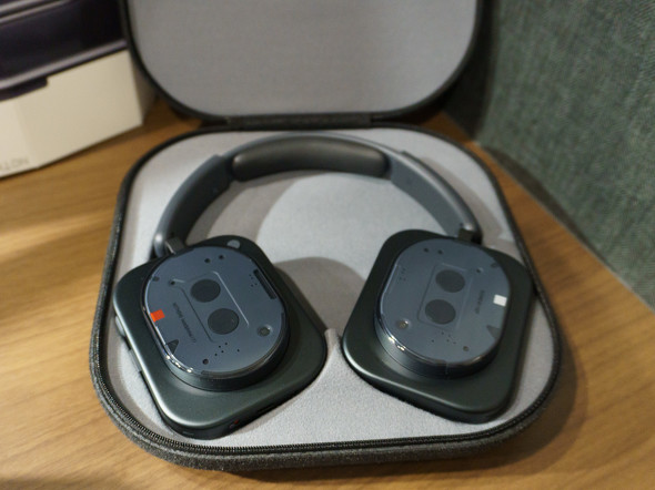 Nothing Headphone (1)