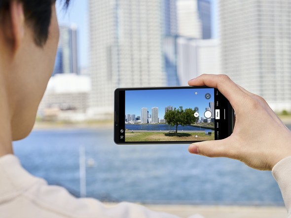 \j[ Xperia10VII ~bhWf