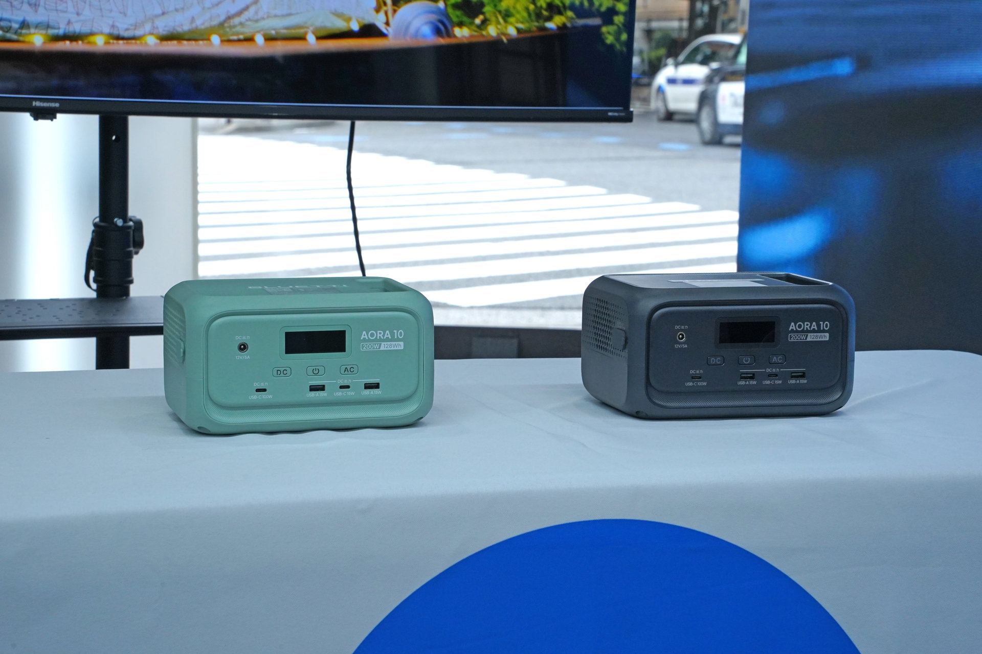 BLUETTI、飛行機内にも持ち込めるポータブル電源「AORA 10」を発表