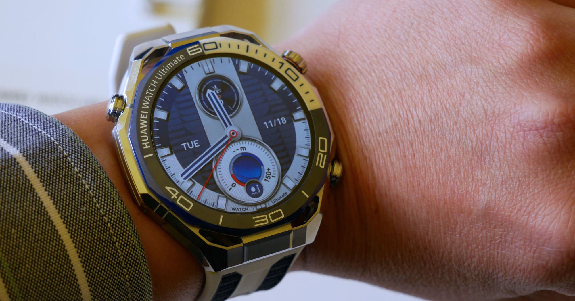 約14万円からの「HUAWEI WATCH Ultimate 2」発売 水深150mのダイビング 