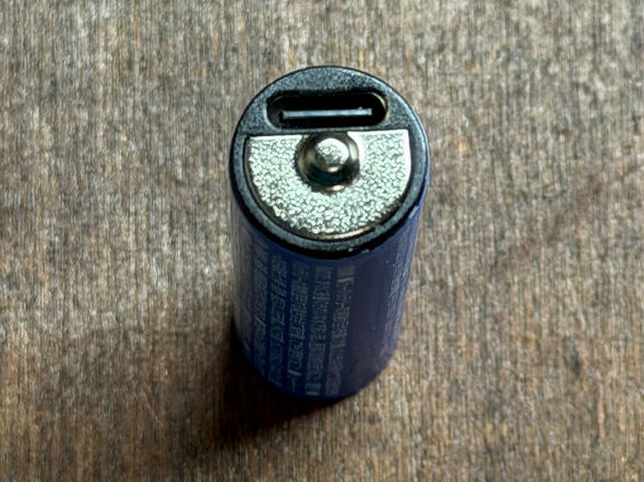 ダイソー、USB Type-C充電式乾電池型リチウムイオンバッテリー