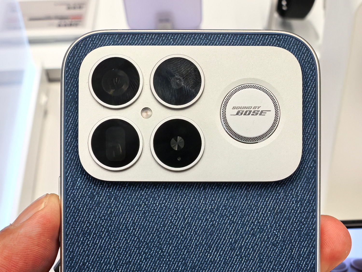 今度はBoseと協業 Xiaomi「REDMI K90 Pro Max」は音にこだわるスマホ