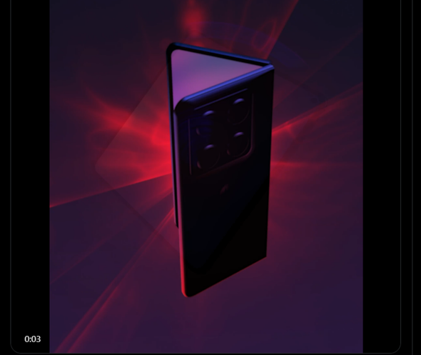 motorola CES �܂肽���݃X�}�[�g�t�H��