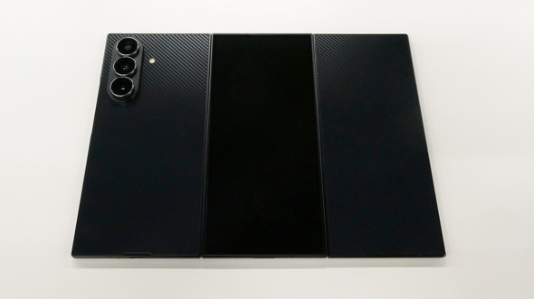 GalaxyZTriFold �T���X���d�q 3�܂� �܂肽���� �t�H���_�u��