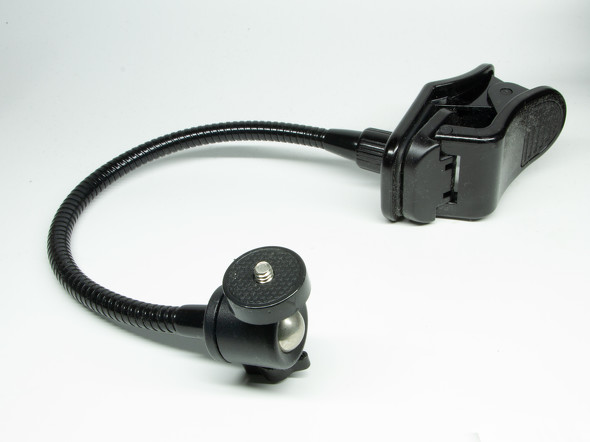 Amazon MagSafe�}�E���g