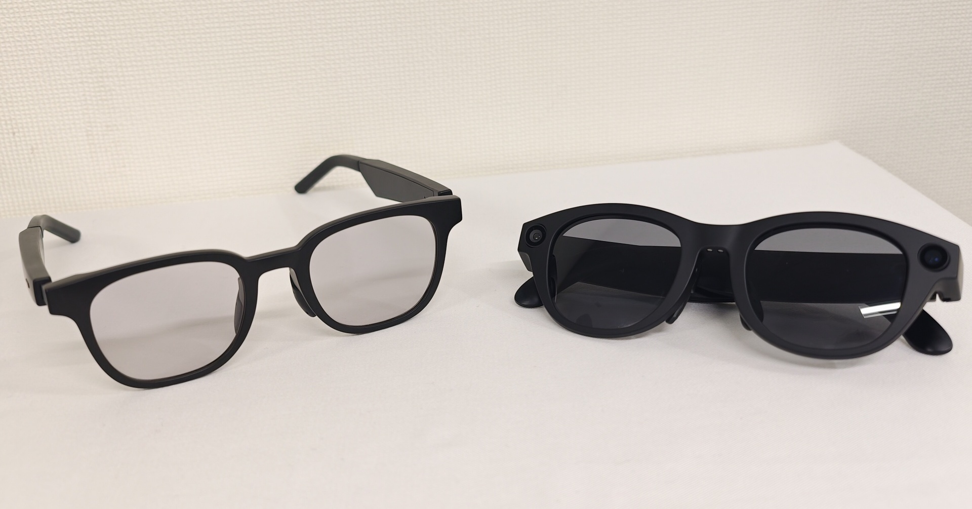 眼鏡市場がスマートグラスを発表　“シャッター音の鳴る”カメラを搭載、「眼鏡店」の強みも生かす