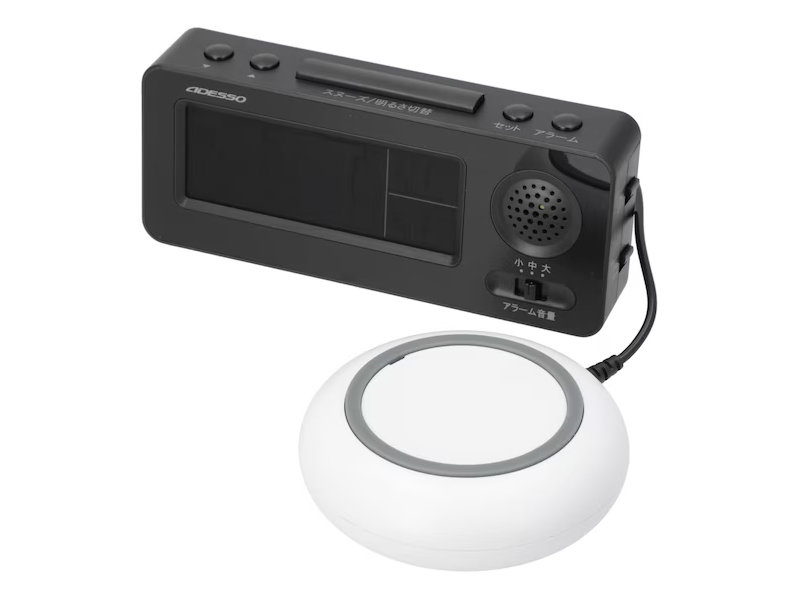 【ニトリ】5990円の「振動式目覚まし電波時計」　枕にセットしたシェーカーが強力振動
