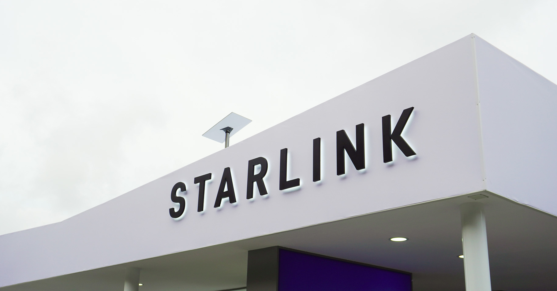 Starlink、日本でKDDIに加え「2社」に衛星スマホ通信を提供へ　「4キャリアで衛星」の時代が到来