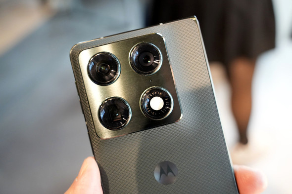 �A�E�g�J����