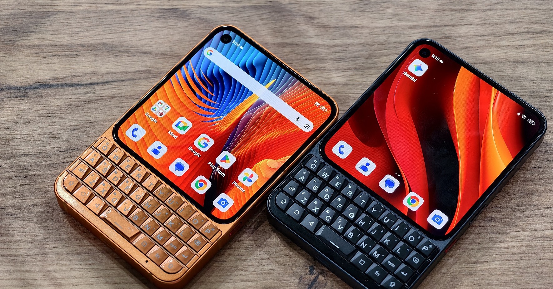 キーボード付きスマホ「Titan 2 Elite」がUnihertzから登場　実機に触れて分かった“絶妙なサイズ感”