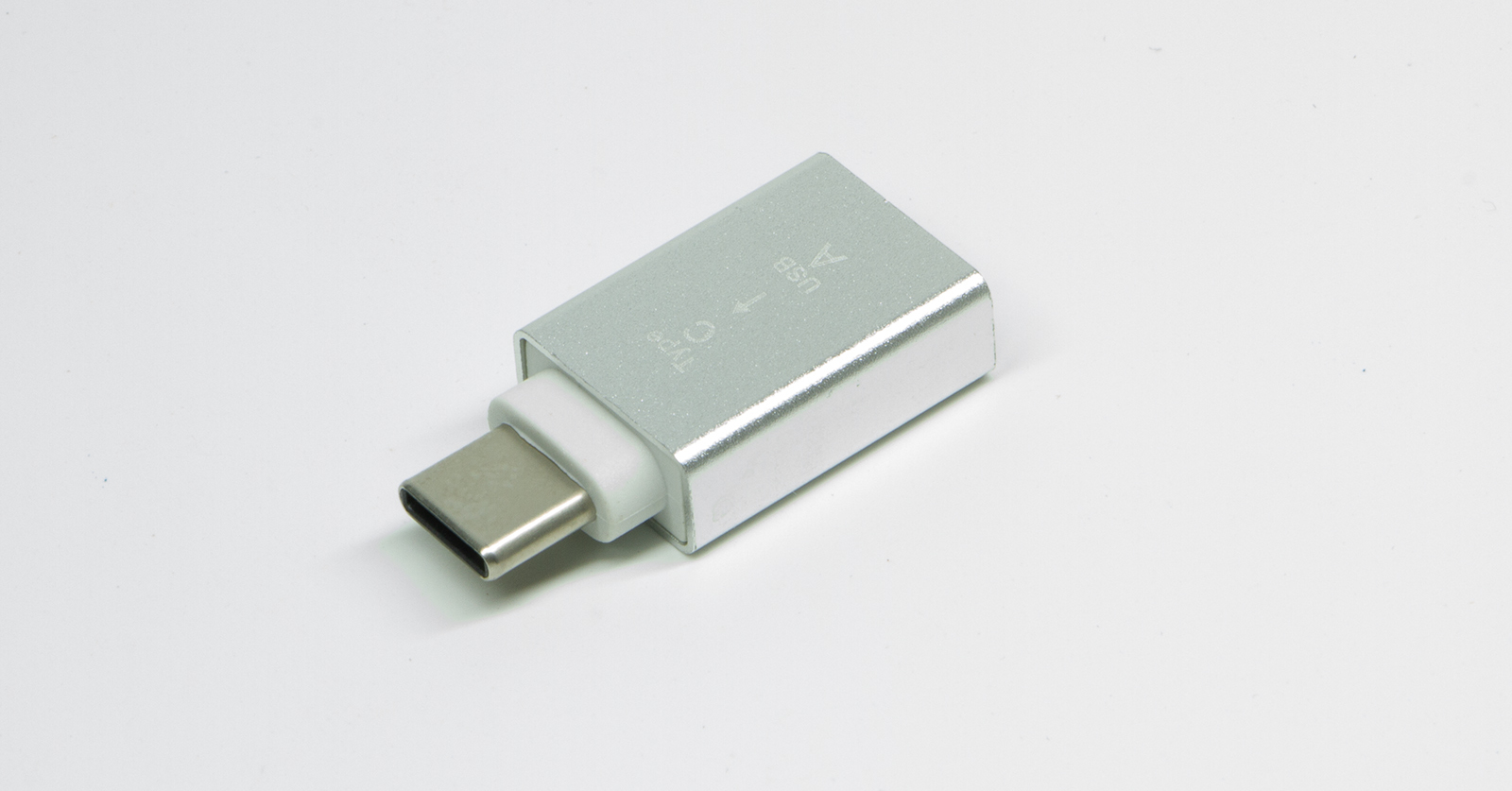 わずか110円でスマホにUSBメモリを接続できるようになる!!　ダイソーの「変換アダプタUSB→タイプC」を試す