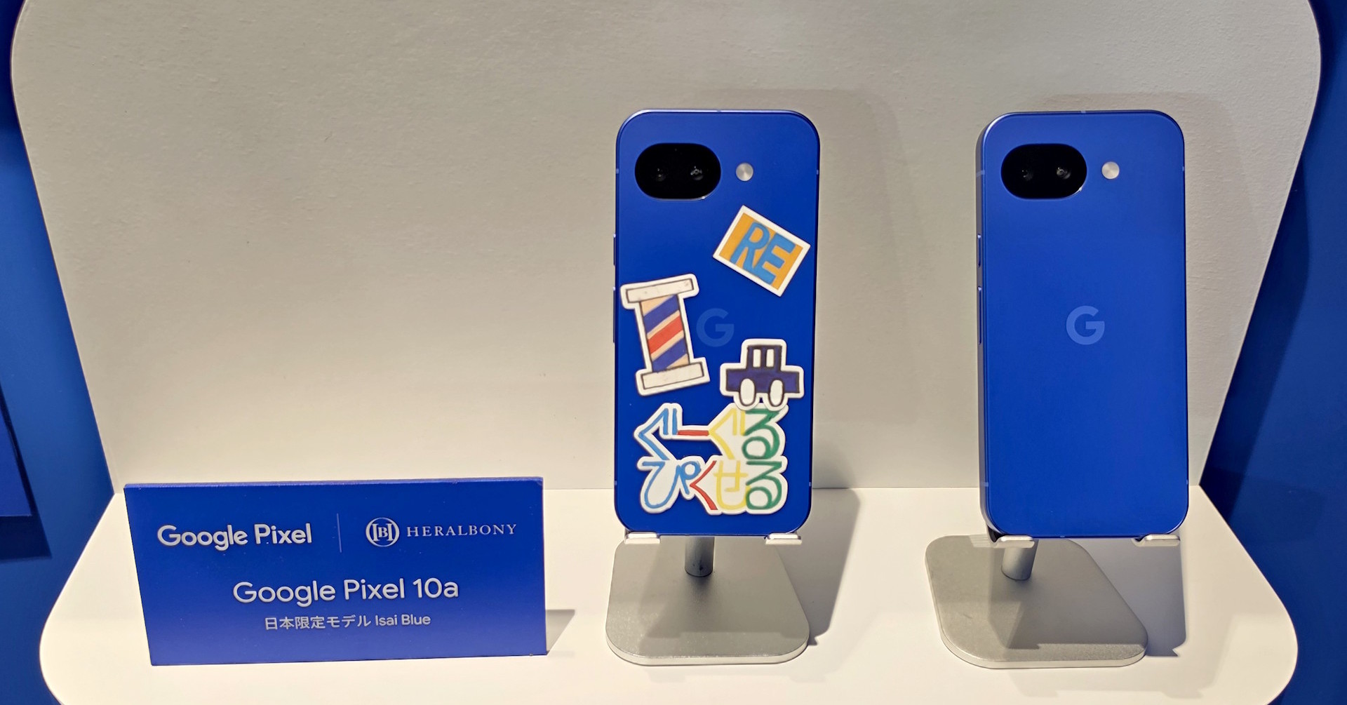 Pixel 10aに日本限定カラー「Isai Blue」が登場 ヘラルボニーとの