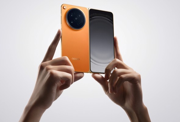 OPPO FindN6 �܂肽���݃X�}�z