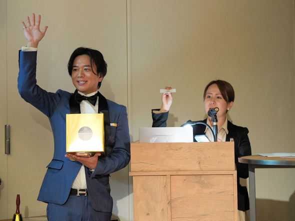 ���O�W���A���[�J�[�h Black Diamond