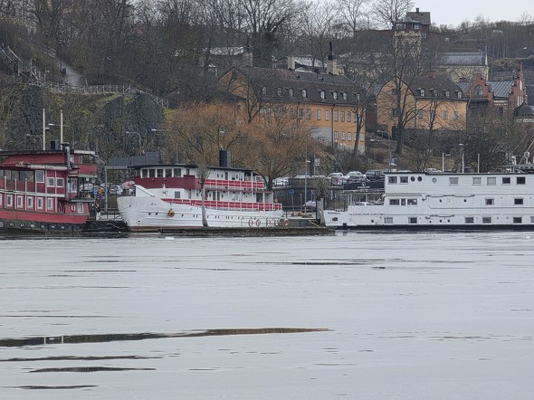 Galaxy S26 Ultra�ŎB�e