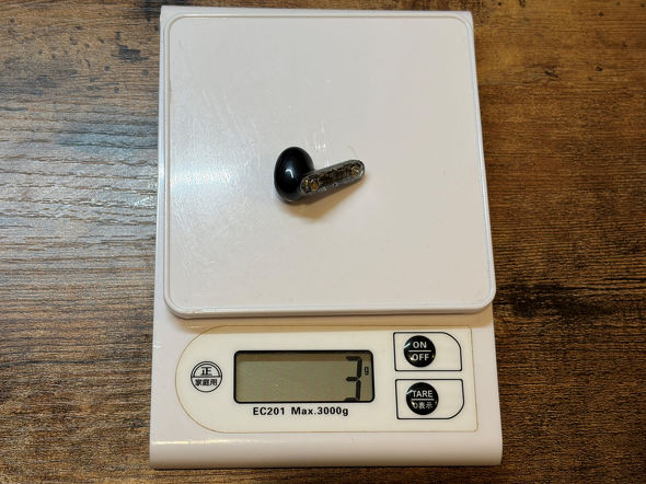 �_�C�\�[ SKELETON True Wireless Earphone