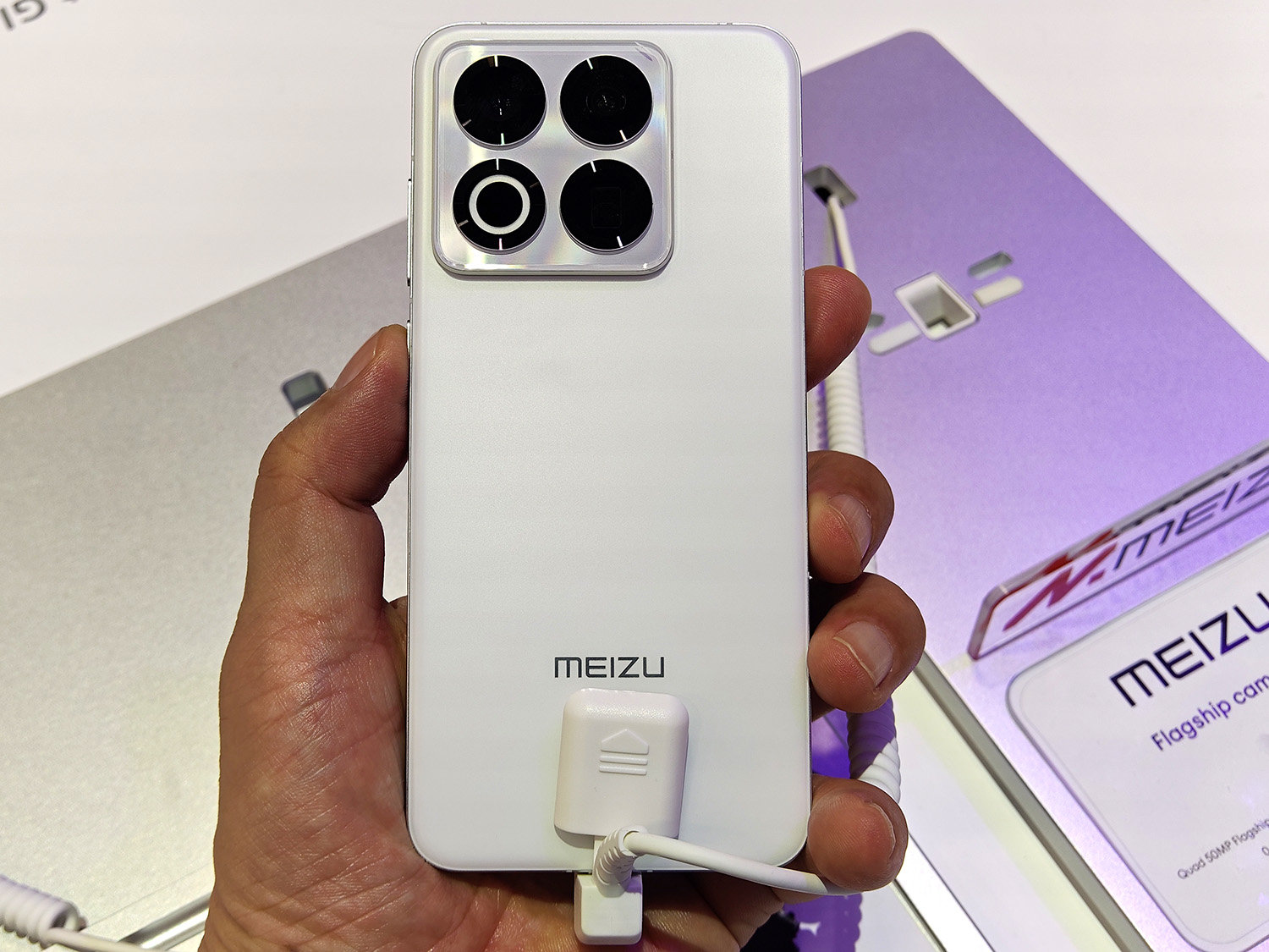Xiaomiの前に、中国スマホの“雄”だったMeizu、またしてもピンチ：山根