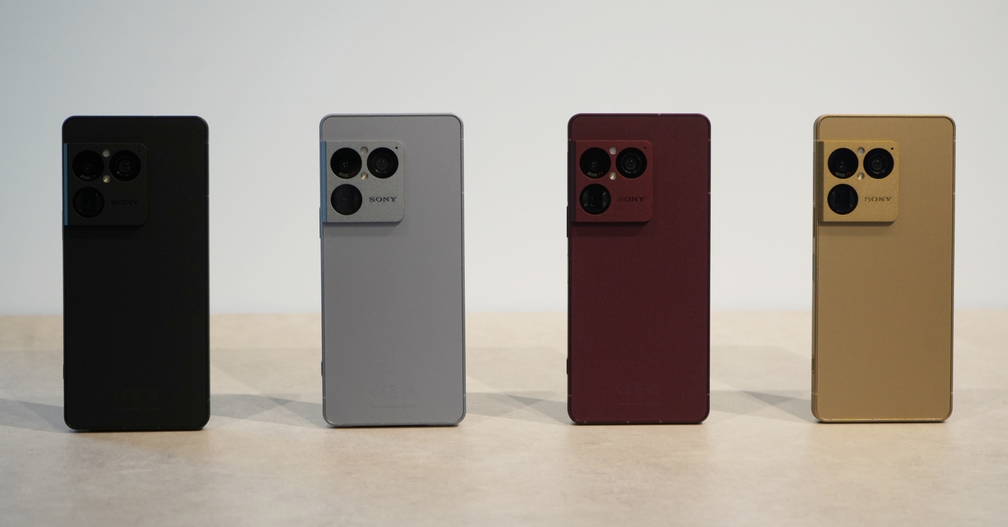 「Xperia 1 VIII」のAIカメラ機能が炎上したワケ　「画質劣化ではなく選択肢の1つ」とソニーは説明