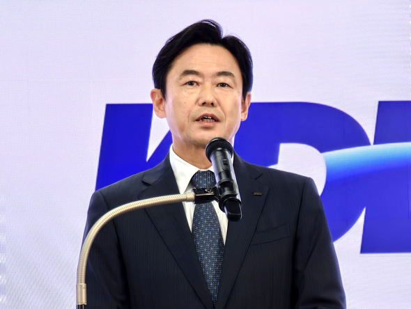 KDDI