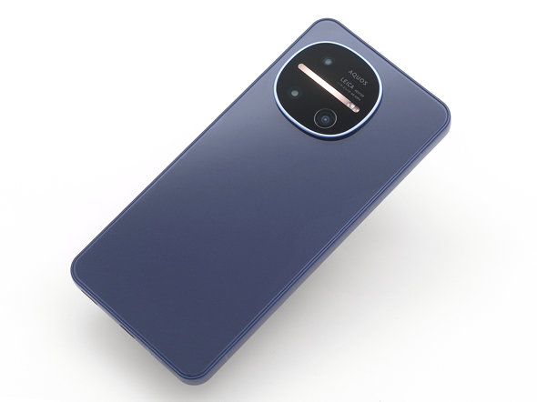 AQUOS R11