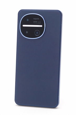 AQUOS R11