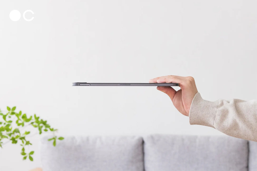 厚さ約1.2mm、“ほぼ、裸”のiPad Pro（M4／M5）向けケース「The Frost Air」発売　ケースフィニットから