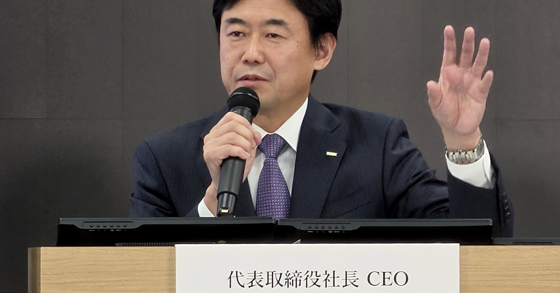 楽天モバイルのローミングは「9月末をもって予定通りに終了」　狙いは「品質改善」　ただし「ルーラル限定で期限を切った新契約」の可能性も