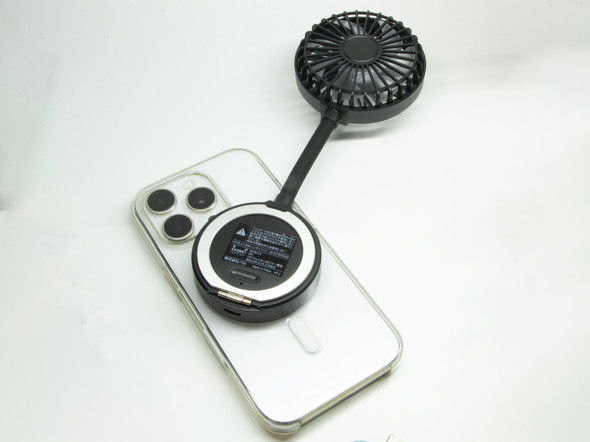 3COINS�n���f�B�t�@��